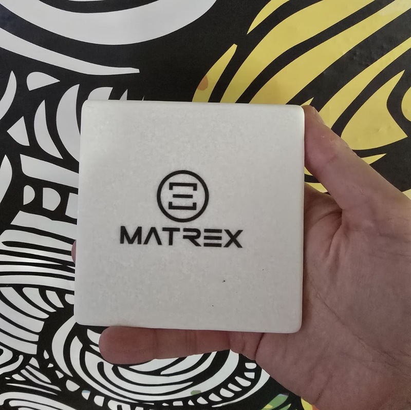 εταιρικό μαρμάρινο σουβέρ με λογότυπο